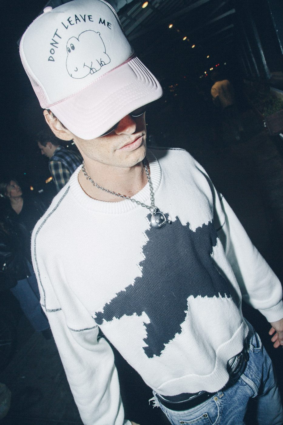 Star crewneck
