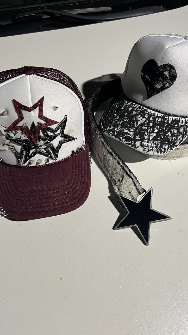 Cap and star hardware