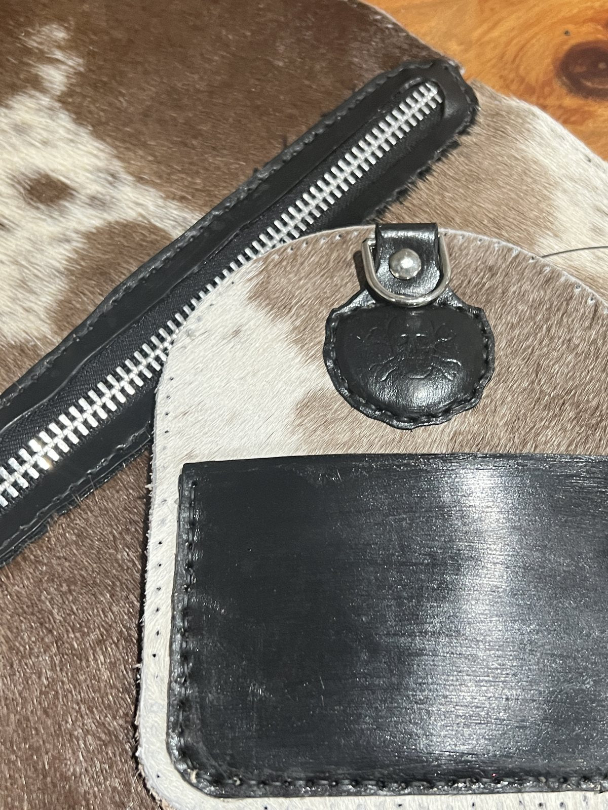 Zip, hide to leather